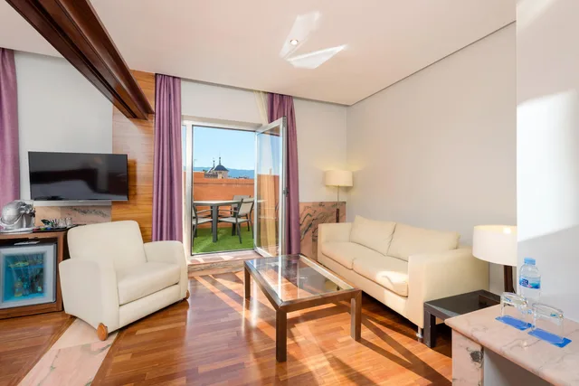 Master, Junior Suite, Terrace، Hotel Murcia Rincon de Pepe Affiliated by Melia (ex Tryp Murcia) 6/8