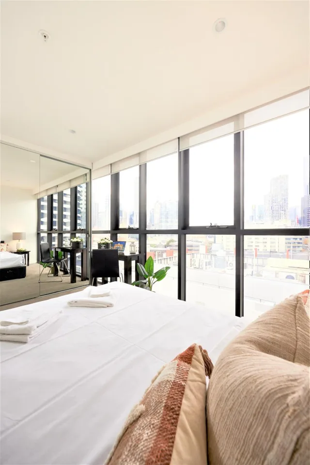 Family, Penthouse, Apartment, 2 Double Beds, Sofa، Arrow On Swanston 4/5