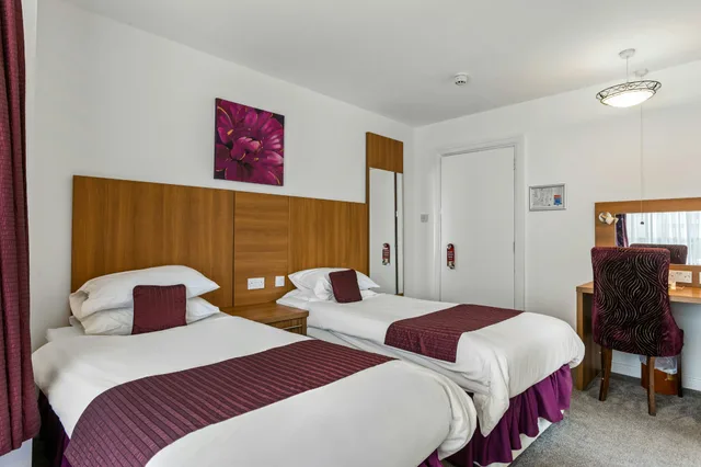 غرفة قياسية بسريرين منفصلين، Magnuson Hotel Sandy Lodge Newquay 3/4