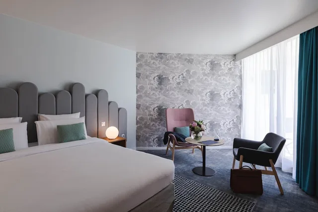 غرفة كلاسيكية بسرير مزدوج بشرفة، Mercure Hotel & Spa Aix-les-Bains Domaine Marlioz 5/10