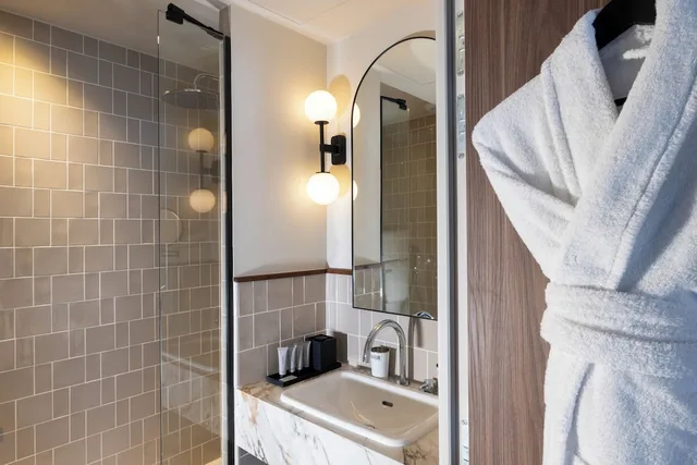 غرفة سوبيريور بسرير مزدوج، Cristal Champs Elysees Hotel 9/10