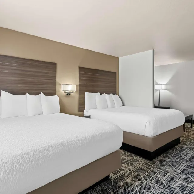 جناح بسريرين كوين مع أريكة، Best Western Plus Caldwell Inn & Suites 9/10