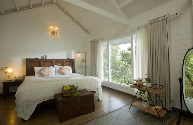 Wooden, Cottage, King Bed، Hills And Hues Resort Thekkady 1/2