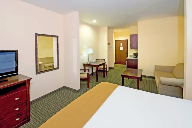 جناح بسرير كينج، Holiday Inn Express Hotel Suites Willcox 1/2