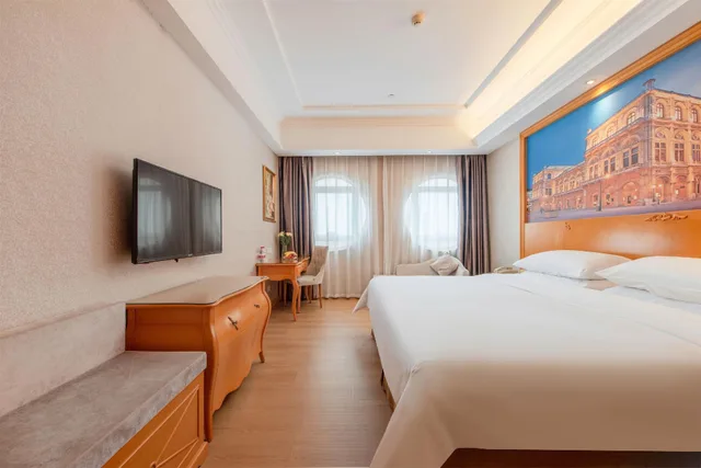 غرفة بزنس بسرير مزدوج، Vienna Hotel (Guangzhou Beijing Road Pedestrian Street Big Buddha Temple) 2/4
