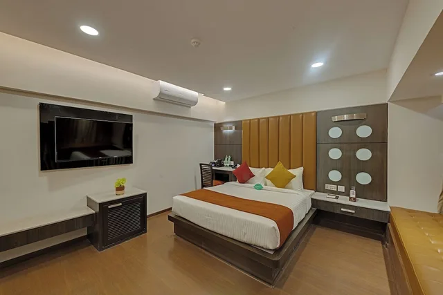 غرفة بريميوم بسرير كوين، Comfort Inn Metropolis Mumbai 4/10