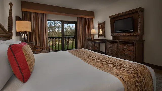 1 Bedroom, Villa, King Bed, with View, Sofa, Accessible, Disney Animal Kingdom Villas Kidani Village 2/3