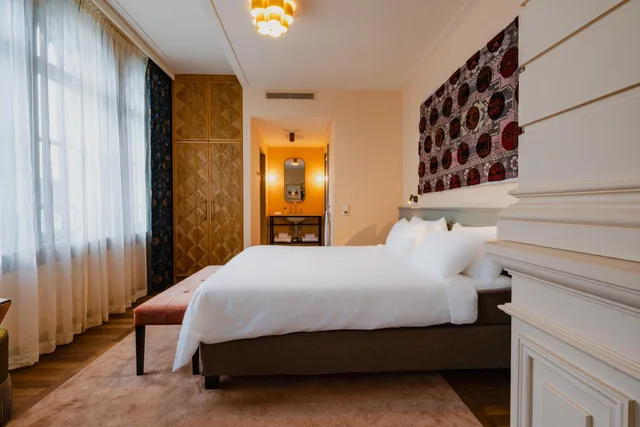 Junior Suite, Double Bed, Hotel Mercier 6/10