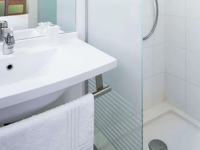 غرفة بسرير مزدوج وسرير فردي، Ibis Budget Valence Sud 6/7