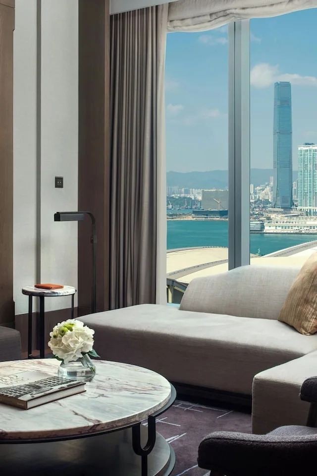 جناح ركني بسرير كينج بغرفة نوم واحدة، The St. Regis Hong Kong 1/2
