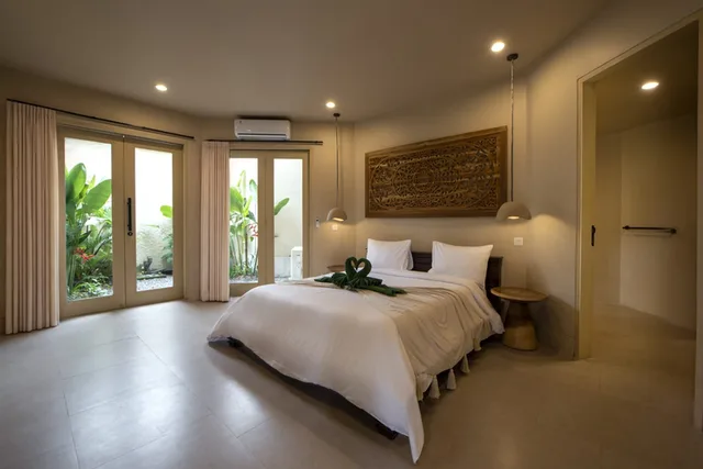 جناح بشرفة، Gajah Biru Bungalows 1/3