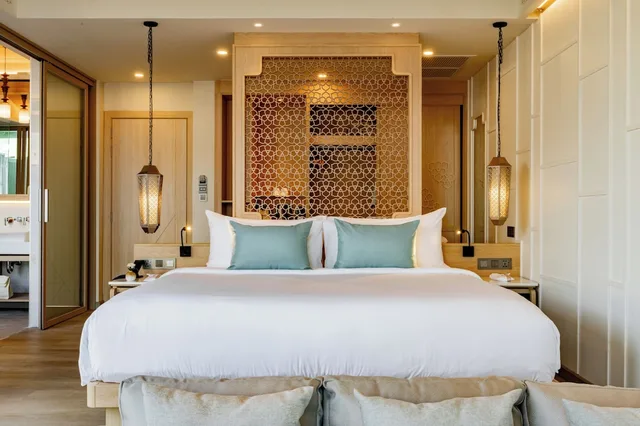 Pool, Romance, Villa, King Bed, Sea View، The Little Shore Khao Lak by Katathani 1/10