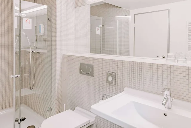 غرفة كومفورت بسريرين منفصلين، Vienna House Easy by Wyndham Stuttgart 5/5