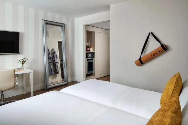 غرفة قياسية بسرير مزدوج، Avani Frankfurt City Hotel 1/3