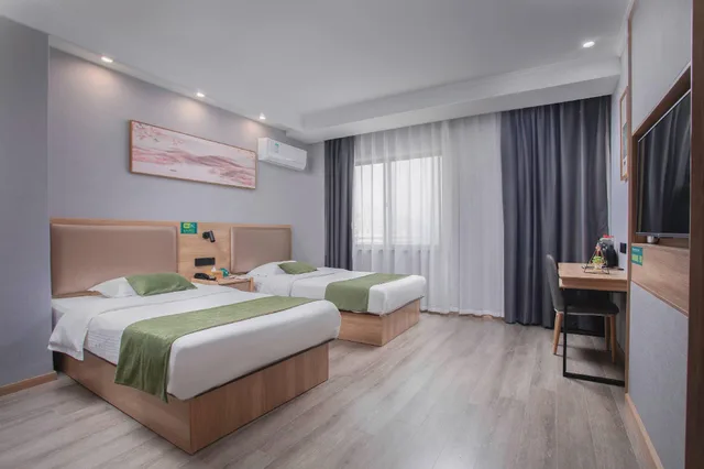 غرفة بزنس بسريرين منفصلين، GreenTree Inn Anhui Hefei South High-speed Rail Station Fanhua Avenue Haiheng Express Hotel 1/2