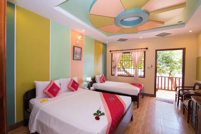 Bungalow, Queen Bed, Beach Front، Kim Hoa Resort 1/2