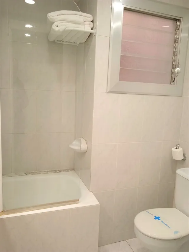 غرفة بسرير مزدوج بشرفة، Hotel 153 6/6