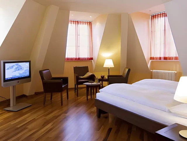 غرفة بسرير مزدوج، Hotel Schweizerhof Basel 2/2