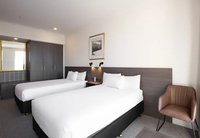غرفة ديلوكس بسريرين مزدوجين، Duxton Hotel 4/5