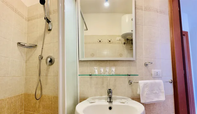 شقة عائلية بسرير كوين، CASA IN MAREMMA 4/7