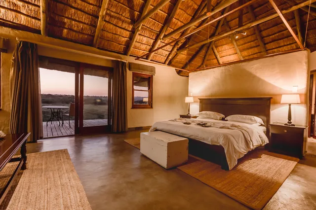 جناح فاخر بسريرين منفصلين، Hlosi Game Lodge 3/6