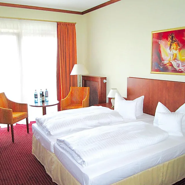 Room, King Bed, Land View، Morada Strandhotel Ostseebad Kuhlungsborn 3/6