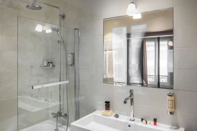 Double Prestige, Hotel Louison 4/6
