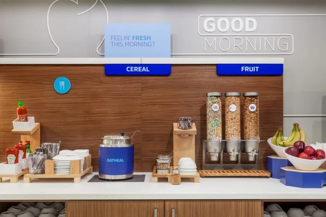 Holiday Inn Express Knoxville Downtown، نوكسفيل 10/50
