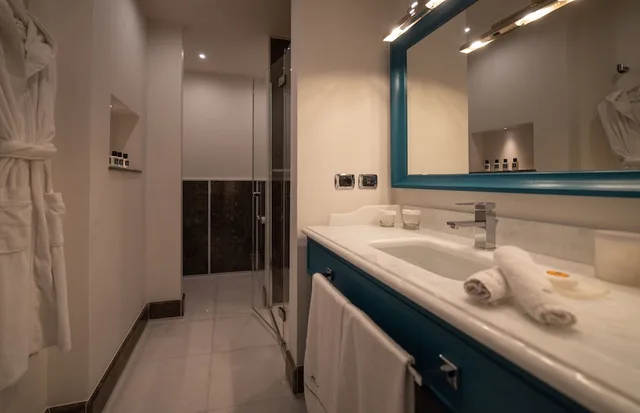 1 Bedroom, Deluxe, Queen Bed, Bay View, Sea View، Hotel Villa Ducale 8/9