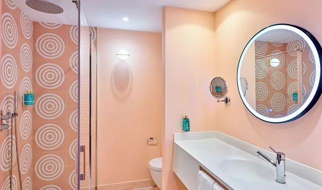 غرفة ثلاثية بسرير كينج، Boutique Hotel Luna Granada Centro 4/4