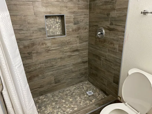غرفة قياسية بسرير كينج، Texas Inn & Suites Raymondville 6/7