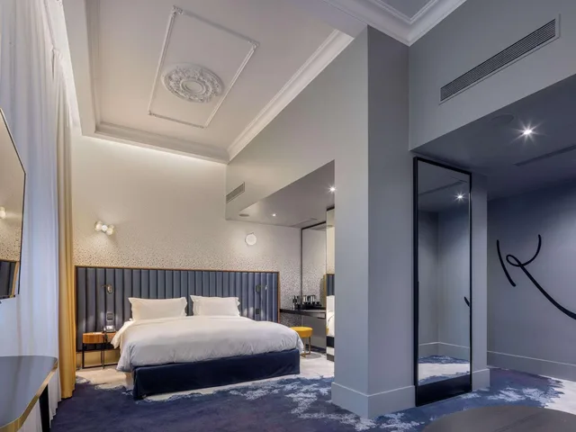 جناح جونيور ديلوكس بسرير كينج، Hotel Century Old Town Prague Mgallery By Sofitel 6/8
