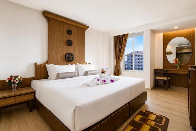 جناح عائلي، Aiyara Palace 6/10