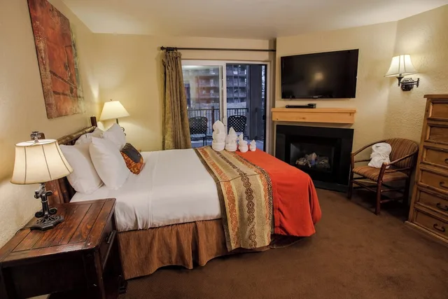 1 Bedroom, Condominium, Loft, Queen Bed, 2 Sofa، Silverado Lodge 1/6
