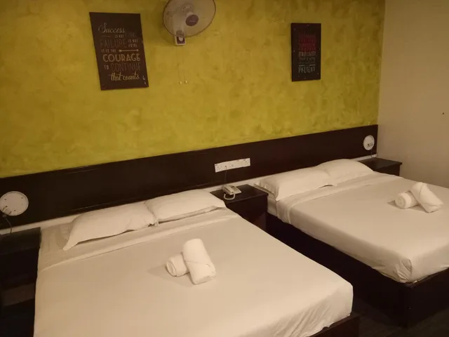 جناح عائلي بسريرين كوين، Hotel Sri Bernam 1/1
