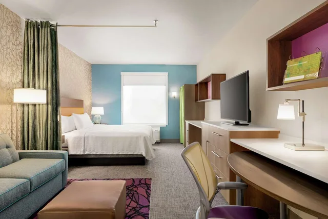 جناح استوديو بسرير كينج لذوي الإعاقة، Home2 Suites by Hilton Harrisburg North 2/2