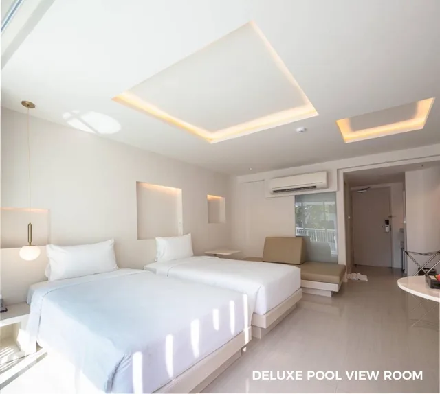غرفة ديلوكس بسرير مزدوج أو سريرين منفصلين بإطلالة على المسبح، Prima Hotel Pattaya 2/4