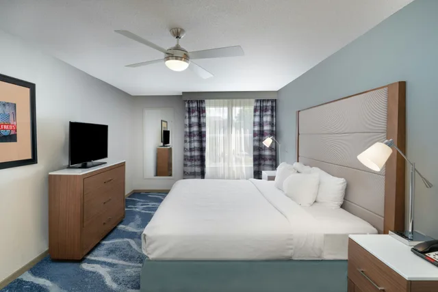 Suite, King Bed, Accessible, Homewood Suites By Hilton Memphis Germantown 2/5