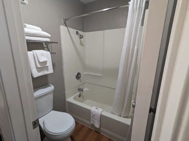 غرفة قياسية بسريرين كوين للمدخنين، Motel6 Kingman, AZ - Route 66 West 5/7