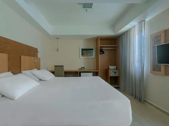 غرفة قياسية بسرير مزدوج لذوي الإعاقة، Mercure Maceio Pajucara 1/8