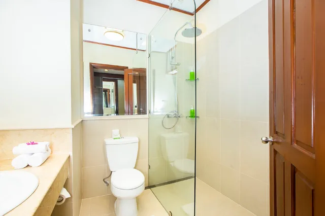 غرفة ديلوكس بسرير مزدوج أو سريرين منفصلين، Bali Garden Beach Resort 5/6