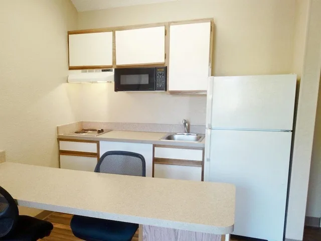 جناح بسريرين كوين بمطبخ، Studio 6 Corporate Extended Stay Philadelphia Malvern Swedesford Rd. PA 5/5