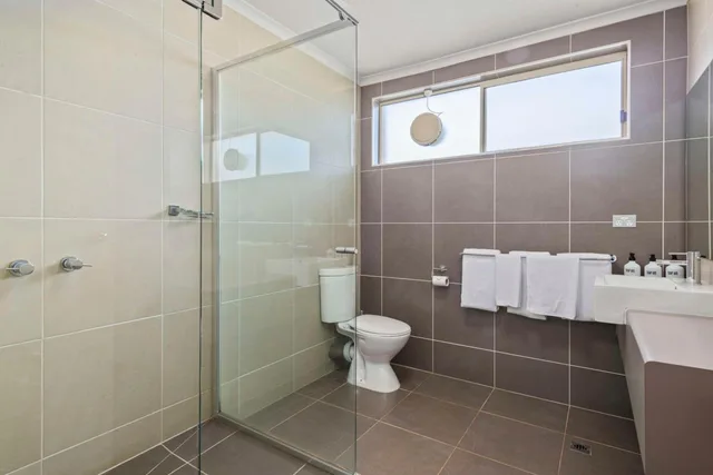 غرفة بسرير كوين وسرير فردي، Comfort Inn Clubarham 3/5
