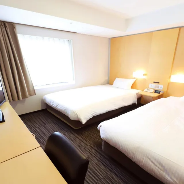 غرفة قياسية بسريرين منفصلين للمدخنين، Smile Hotel Osaka Yotsubashi 1/3