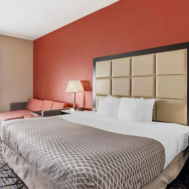 غرفة بسرير كوين بمطبخ، Best Western Carlisle 1/5