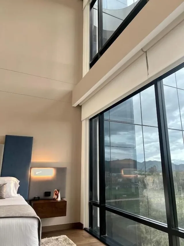 غرفة سوبيريور بسرير كينج، Hotel Sabana Park 1/4
