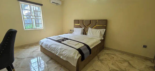 غرفة كومفورت بسرير كوين بإطلالة على الفناء، Grand Hyatt No.5 Hotel 2/3