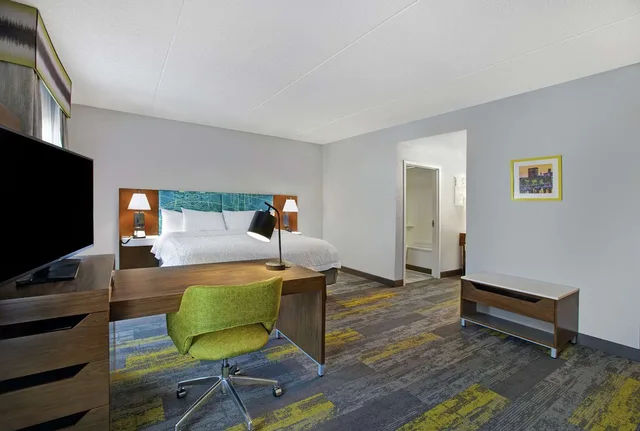 جناح استوديو بسرير كينج، Hampton Inn And Suites Augusta West 4/4