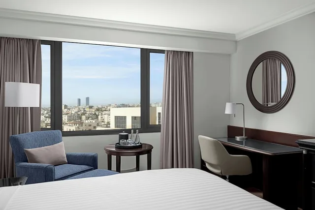 جناح تنفيذي بسرير كينج بغرفة نوم واحدة، Marriott Amman Hotel 9/10