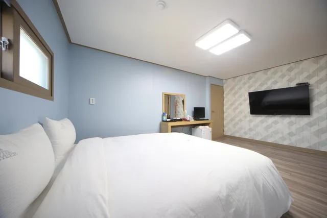 جناح بغرفتي نوم، Elysee Hotel 3/10